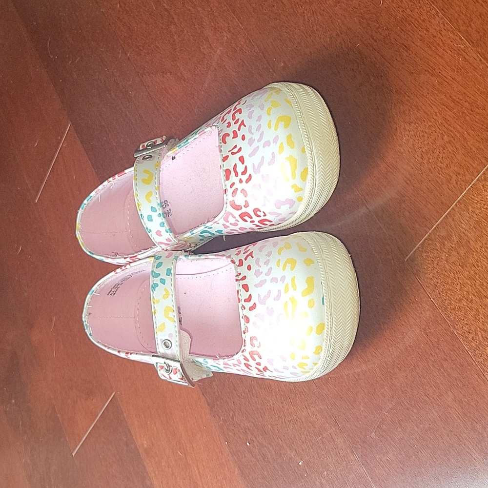 EUC Harper Canyon Rainbow Leopard Mary Janes